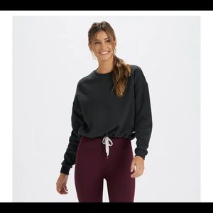 Vuori Cropped Sweatshirt